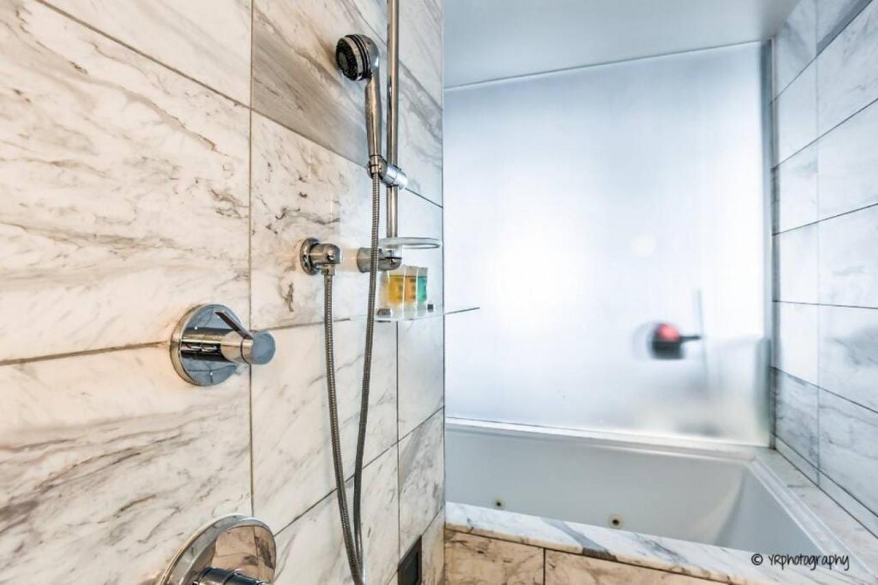 Strip View - Luxurious Studio At Palms Place 拉斯维加斯 外观 照片